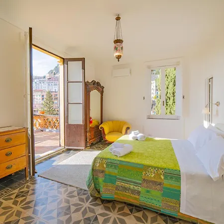 Aurora, Апартаменты *