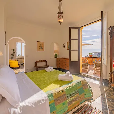 Aurora, Апартаменты *