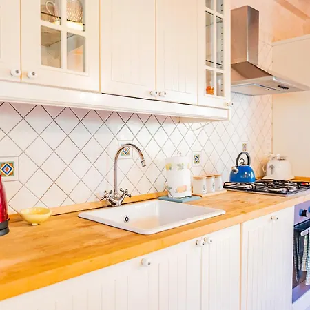 Aurora, * Таормина