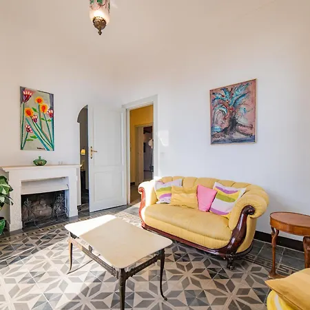 Aurora, Апартаменты Таормина